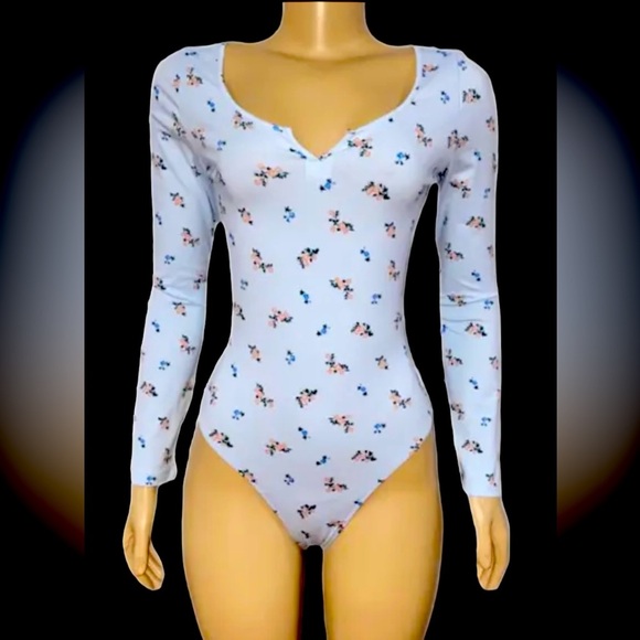 Victorias Secret Large Pastel Floral Pattern Body Suit - Picture 1 of 4
